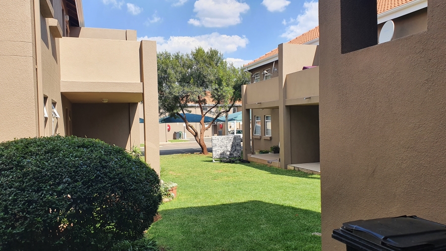 2 Bedroom Property for Sale in Florentia Gauteng