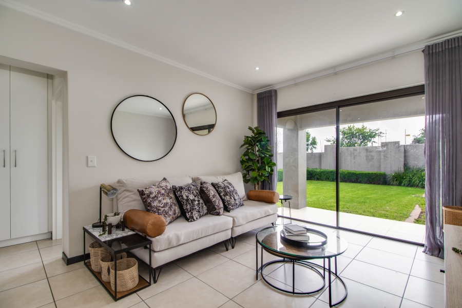 1 Bedroom Property for Sale in Barbeque Downs Gauteng