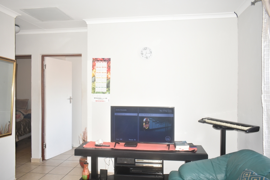 2 Bedroom Property for Sale in Chantelle Gauteng