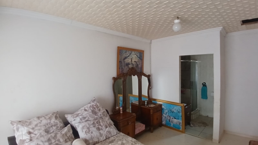 4 Bedroom Property for Sale in Waldrift Gauteng