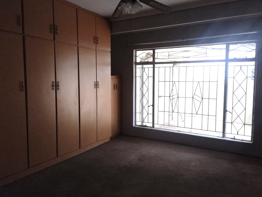 4 Bedroom Property for Sale in Roshnee Gauteng