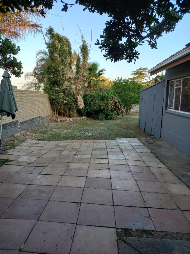 To Let 1 Bedroom Property for Rent in Edleen Gauteng