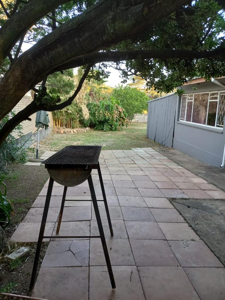 To Let 1 Bedroom Property for Rent in Edleen Gauteng