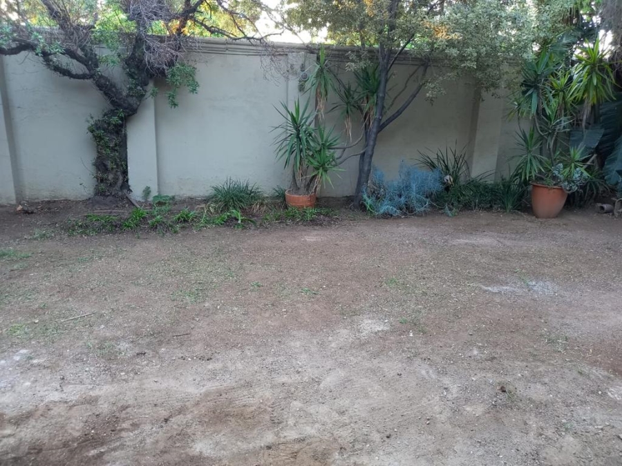 To Let 1 Bedroom Property for Rent in Edleen Gauteng