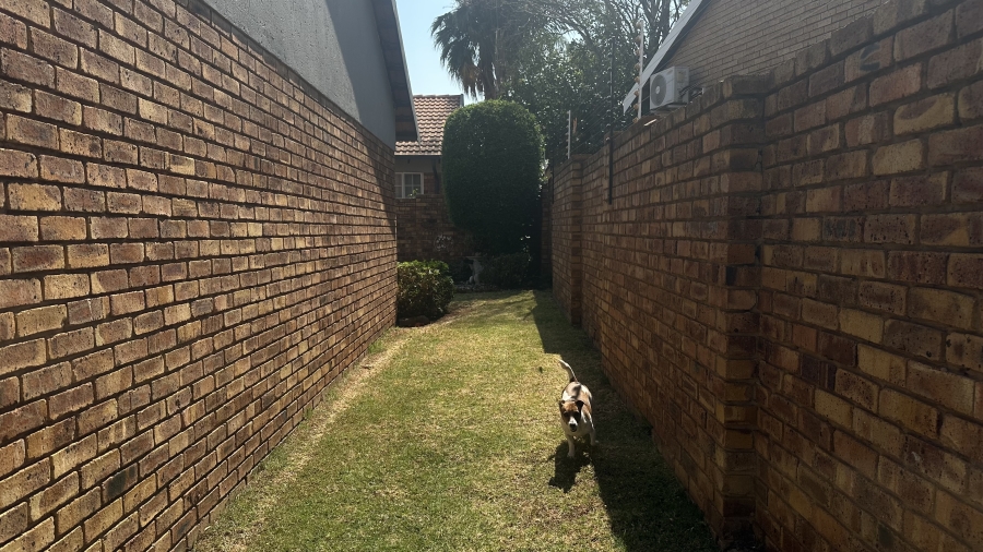 3 Bedroom Property for Sale in Highveld Gauteng