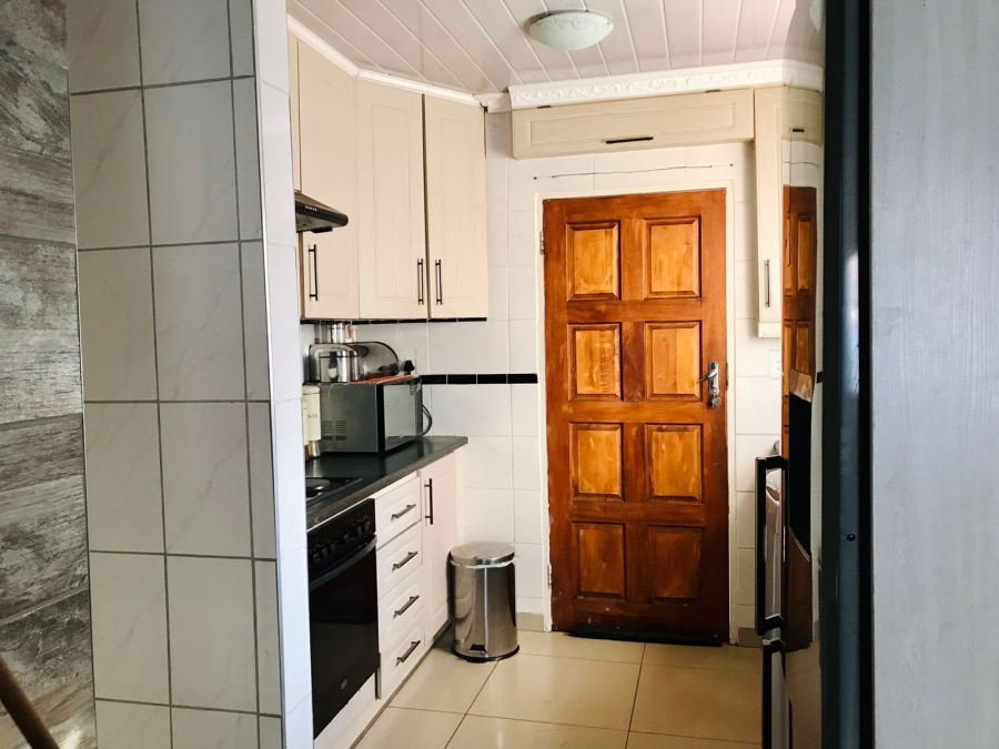 3 Bedroom Property for Sale in Mahube Valley Gauteng