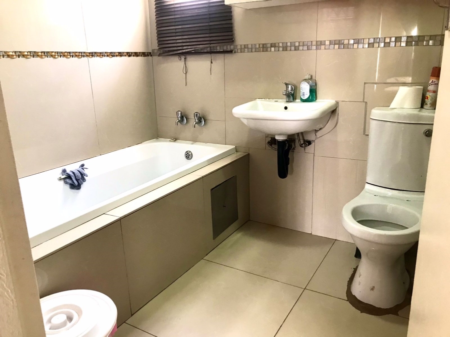 3 Bedroom Property for Sale in Mahube Valley Gauteng