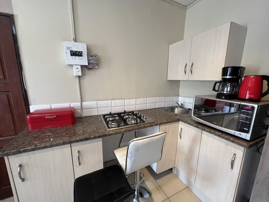 To Let 0 Bedroom Property for Rent in Buccleuch Gauteng