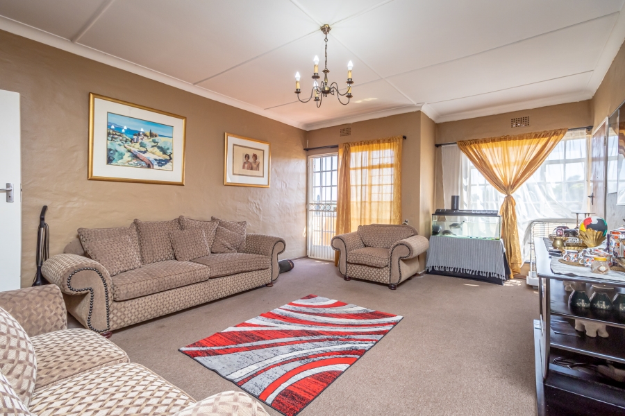 2 Bedroom Property for Sale in Greenhills Gauteng