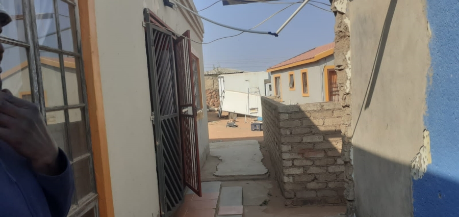 2 Bedroom Property for Sale in Soshanguve M Gauteng