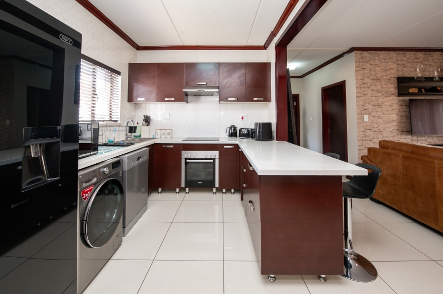 2 Bedroom Property for Sale in Summerset Gauteng