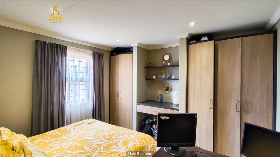 3 Bedroom Property for Sale in Cosmo City Gauteng