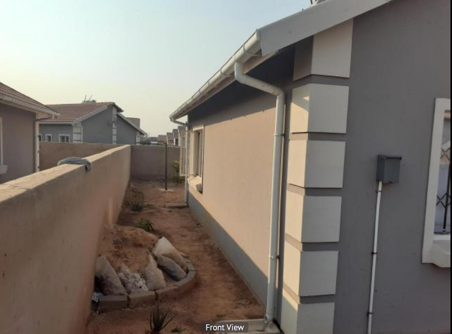 2 Bedroom Property for Sale in Klippoortje Gauteng