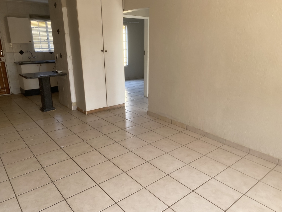 To Let 2 Bedroom Property for Rent in Villieria Gauteng