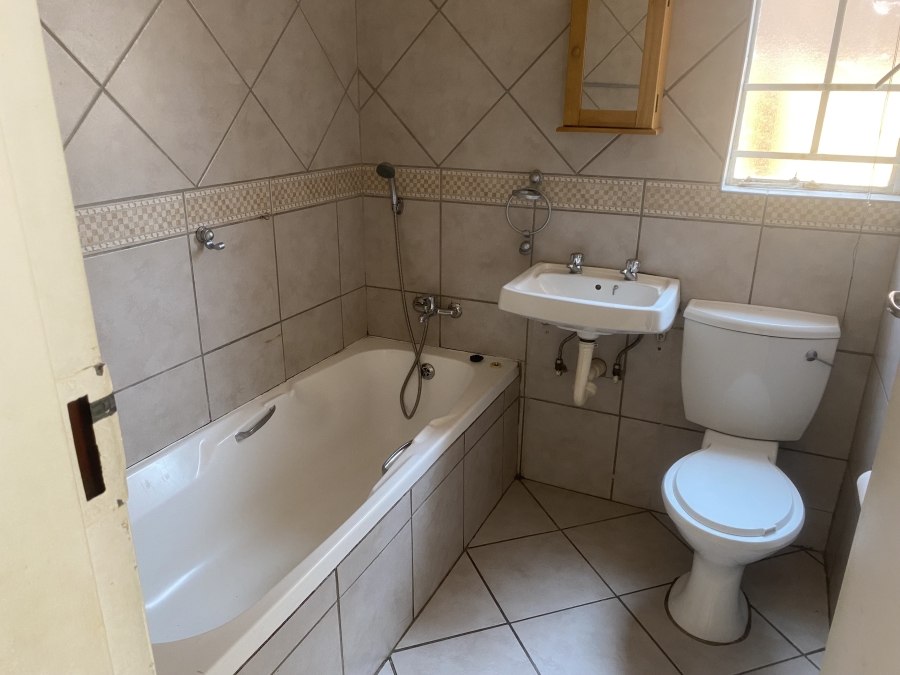 To Let 2 Bedroom Property for Rent in Villieria Gauteng