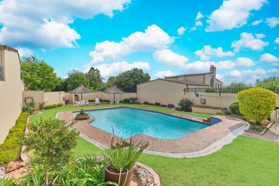 3 Bedroom Property for Sale in Bryanston Gauteng