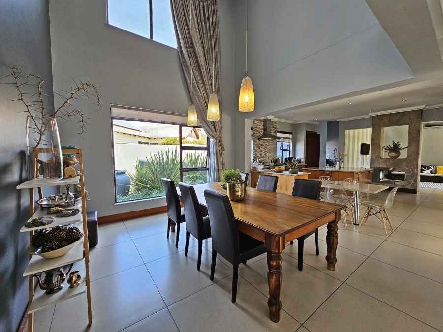 5 Bedroom Property for Sale in Midlands Estate Gauteng