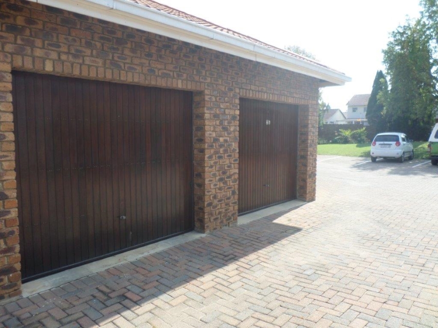 To Let 1 Bedroom Property for Rent in Eden Glen Gauteng