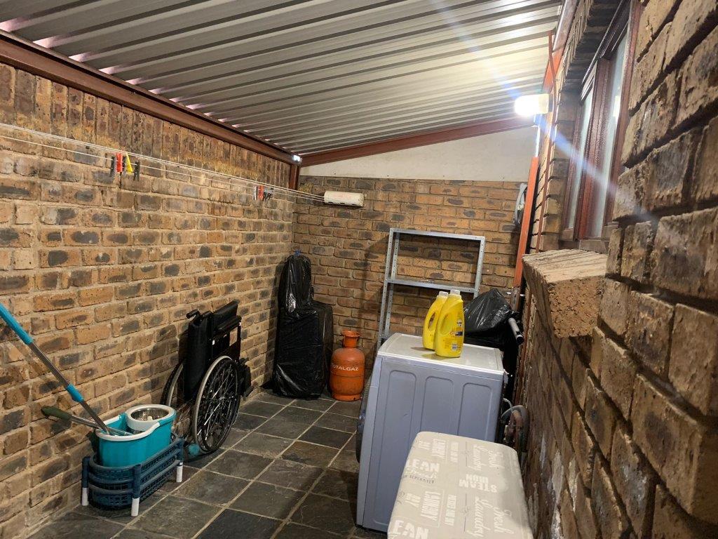 To Let 1 Bedroom Property for Rent in Eden Glen Gauteng