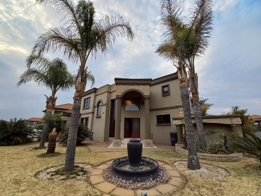 3 Bedroom Property for Sale in Sonneveld Gauteng