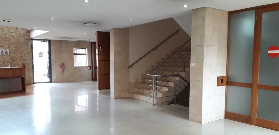 To Let commercial Property for Rent in Die Hoewes Gauteng