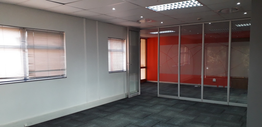 To Let commercial Property for Rent in Die Hoewes Gauteng