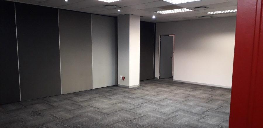 To Let commercial Property for Rent in Die Hoewes Gauteng