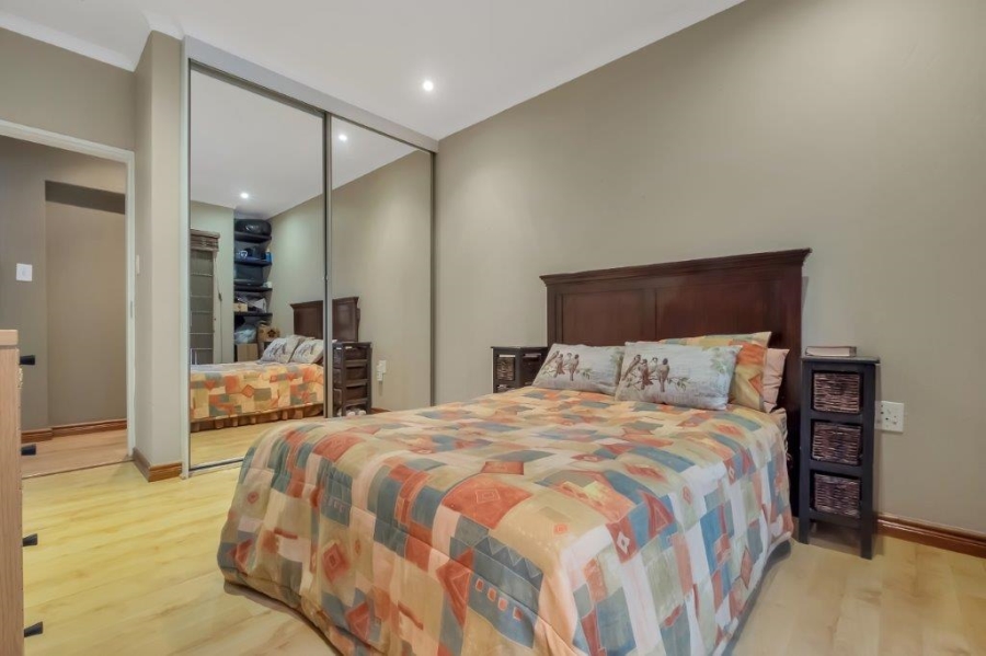 2 Bedroom Property for Sale in Parktown North Gauteng