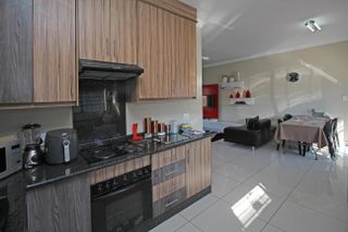 To Let 3 Bedroom Property for Rent in Emmarentia Gauteng