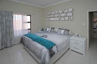 To Let 3 Bedroom Property for Rent in Emmarentia Gauteng