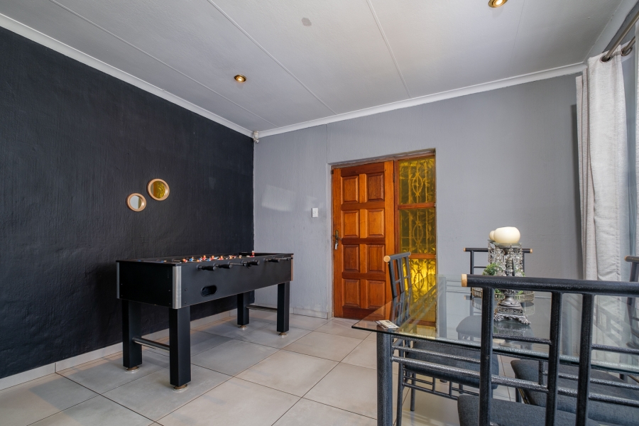 3 Bedroom Property for Sale in Albertville Gauteng