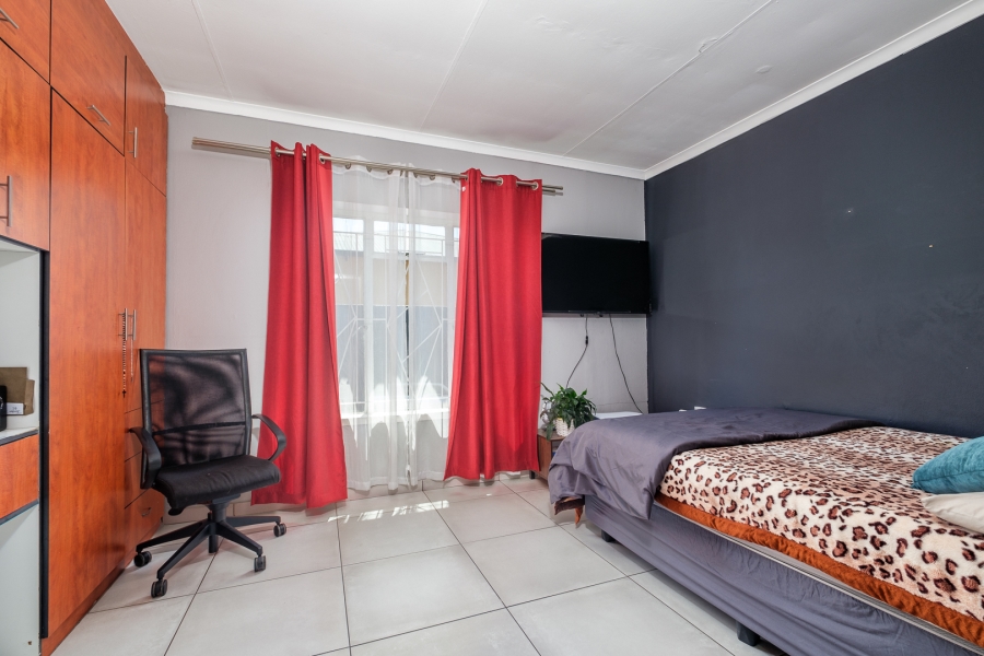 3 Bedroom Property for Sale in Albertville Gauteng