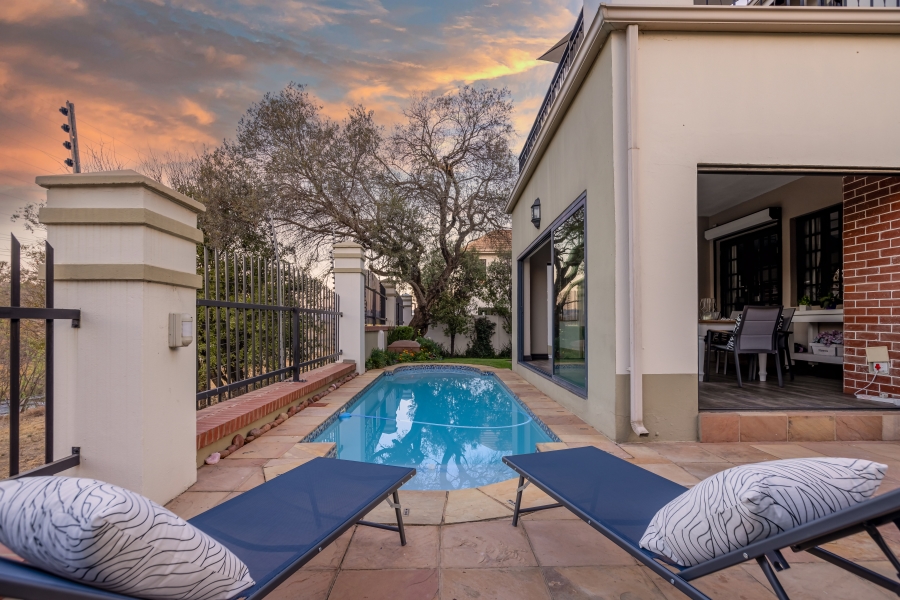 4 Bedroom Property for Sale in Lonehill Gauteng