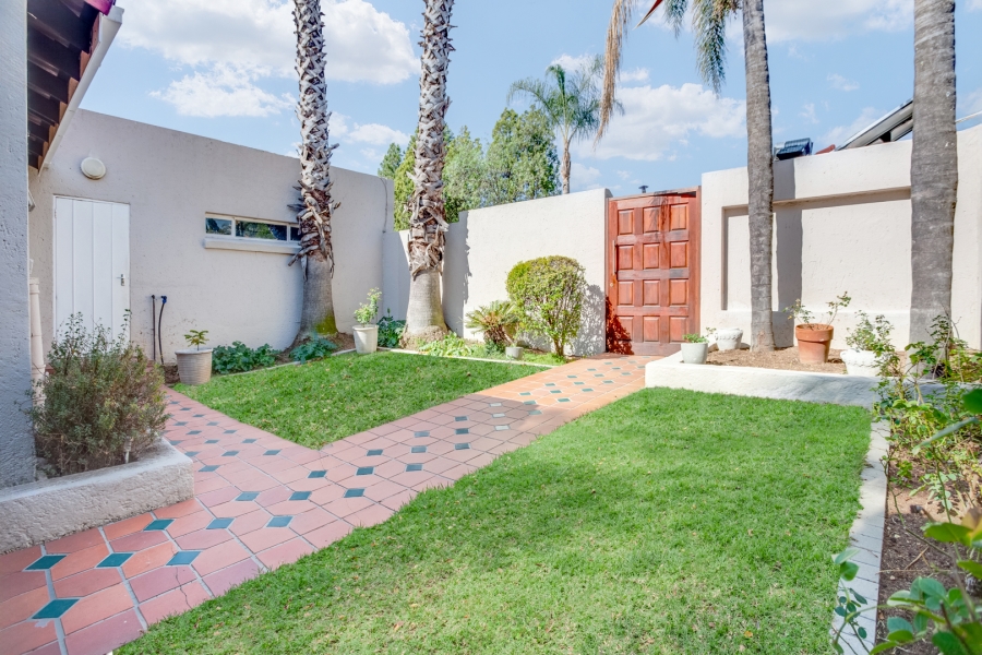 3 Bedroom Property for Sale in Sunninghill Gauteng