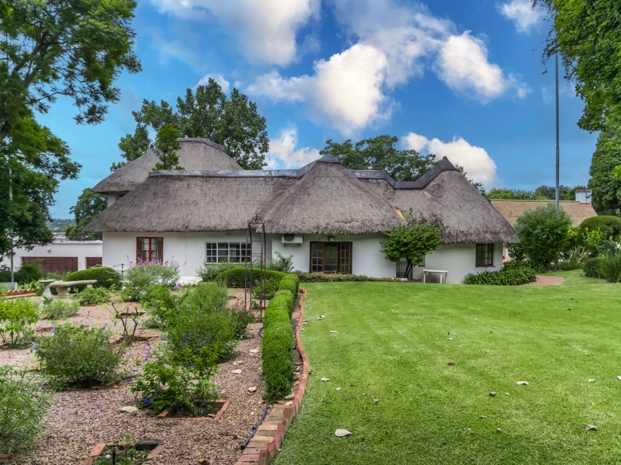 5 Bedroom Property for Sale in Bryanston West Gauteng