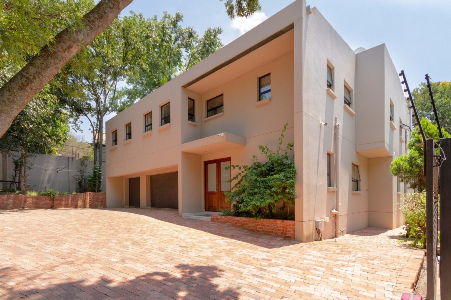 4 Bedroom Property for Sale in Bryanston Gauteng