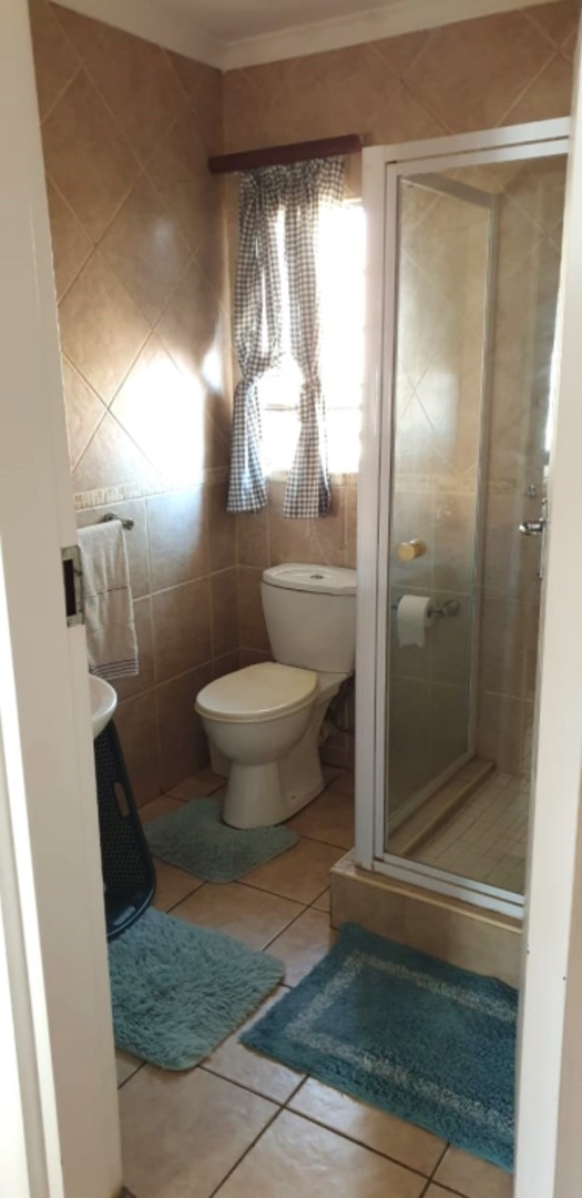 2 Bedroom Property for Sale in The Wilds Gauteng