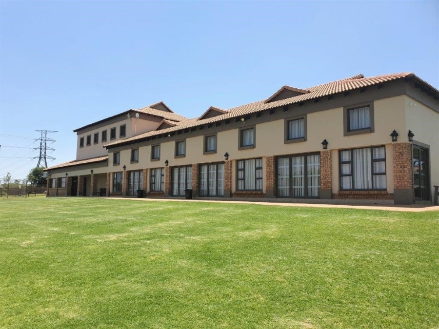 2 Bedroom Property for Sale in The Wilds Gauteng