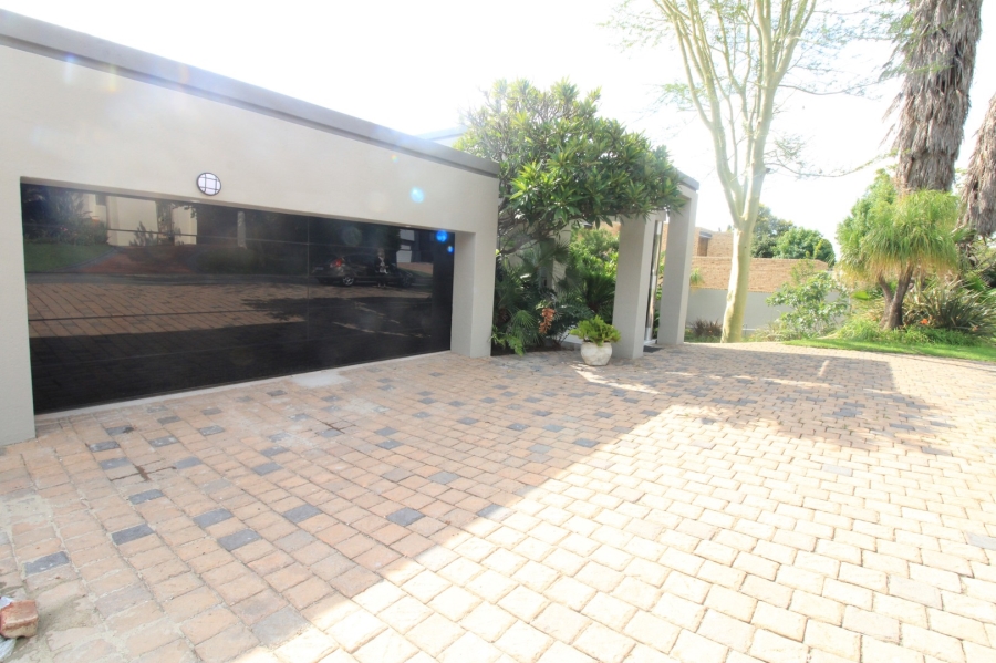 4 Bedroom Property for Sale in Dainfern Golf Estate Gauteng