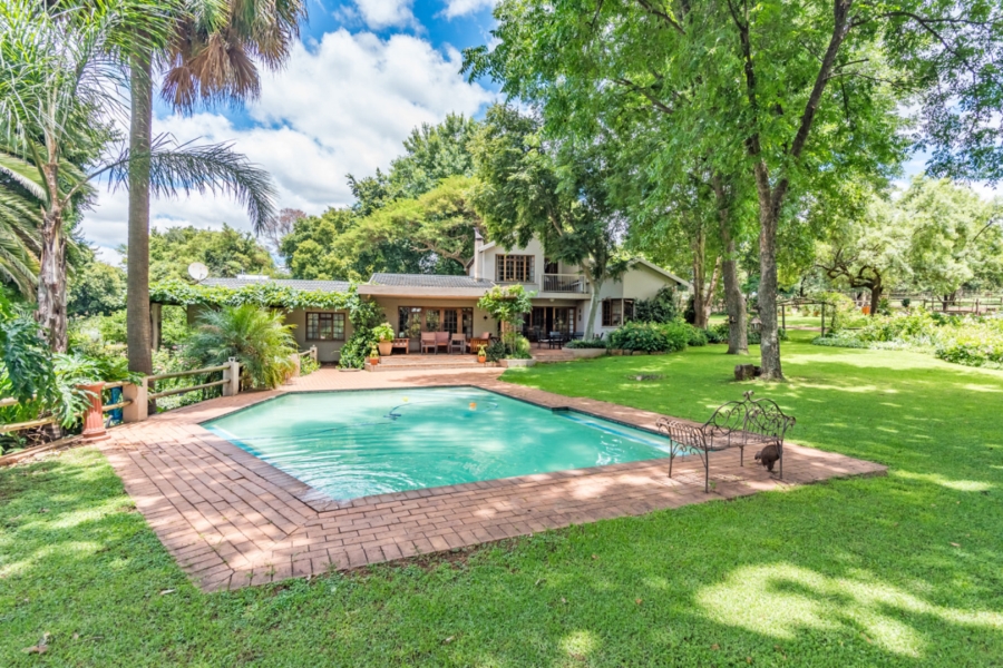 5 Bedroom Property for Sale in Van Wyks Restant Gauteng