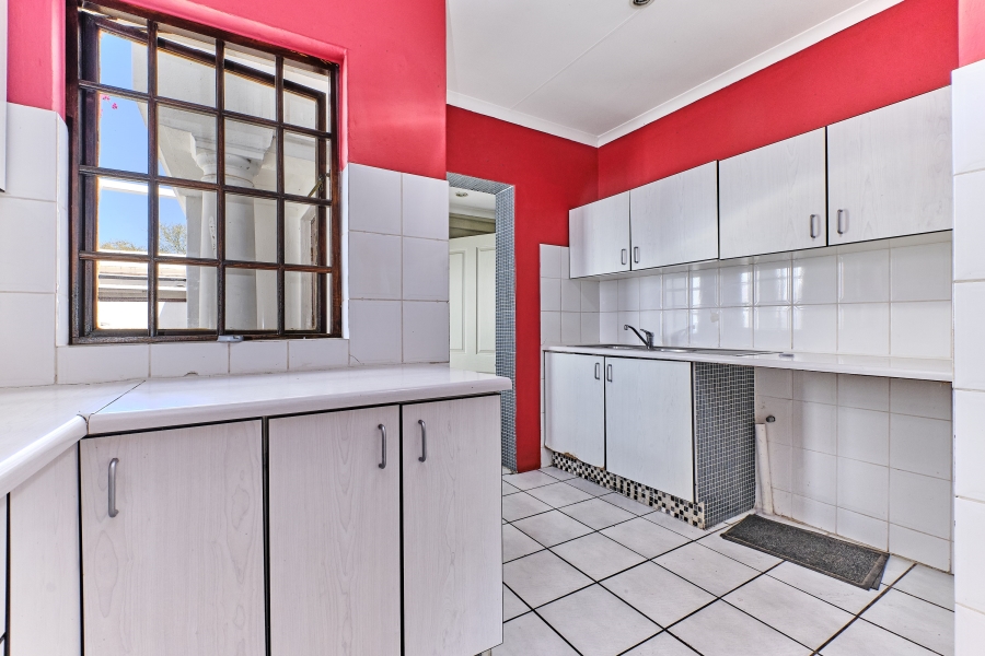 4 Bedroom Property for Sale in Halfway Gardens Gauteng