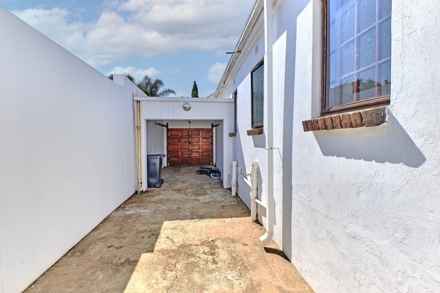 4 Bedroom Property for Sale in Halfway Gardens Gauteng