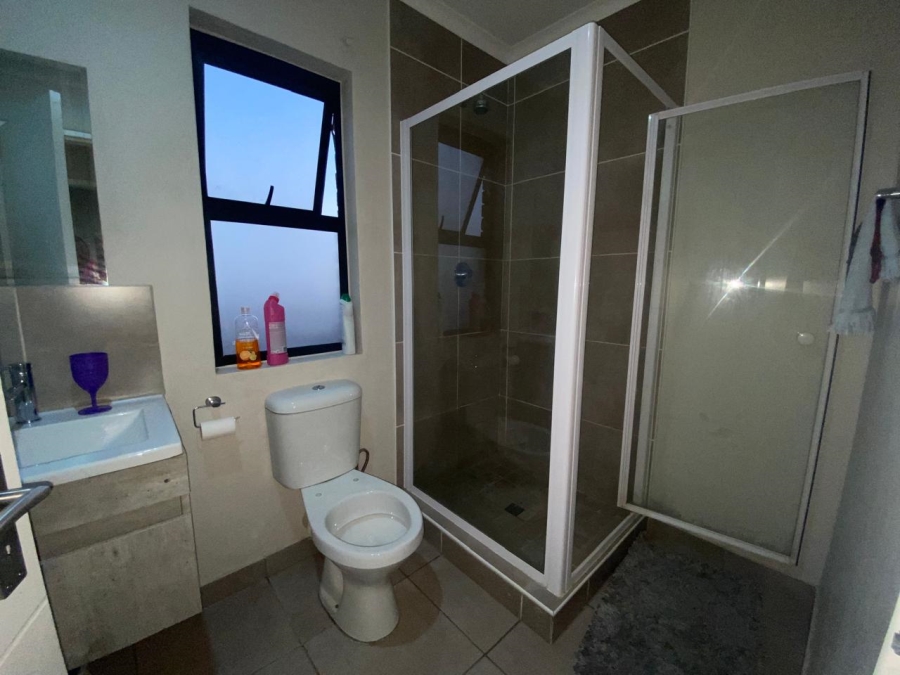 2 Bedroom Property for Sale in Albertsdal Gauteng