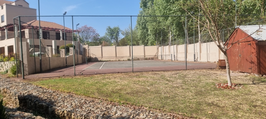 2 Bedroom Property for Sale in Paulshof Gauteng