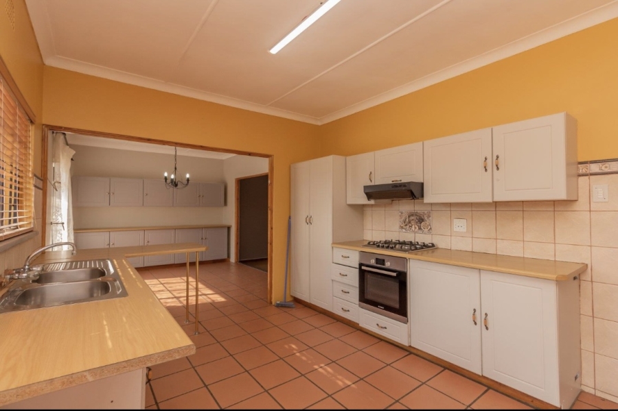 3 Bedroom Property for Sale in Selcourt Gauteng