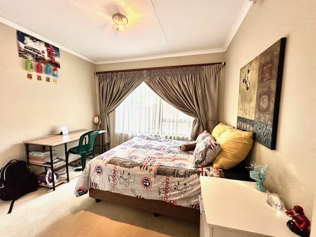 3 Bedroom Property for Sale in Noordwyk Gauteng