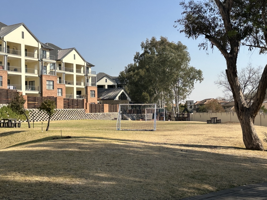 To Let 2 Bedroom Property for Rent in Kyalami Hills Gauteng