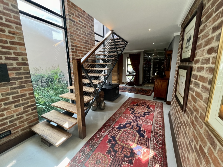 5 Bedroom Property for Sale in Sable Hills Gauteng