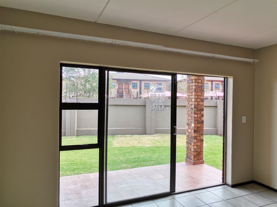 3 Bedroom Property for Sale in Sonneveld Gauteng