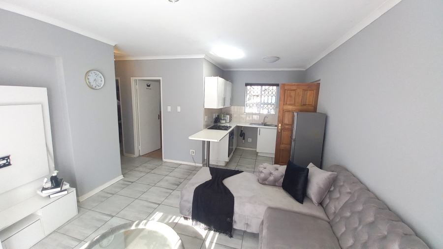 To Let 2 Bedroom Property for Rent in Northcliff Gauteng